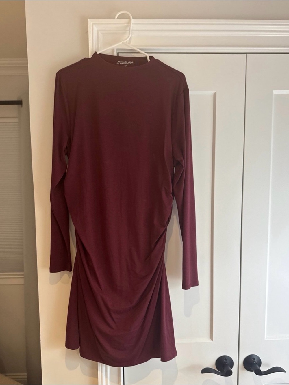 Abercrombie & Fitch Long-Sleeve Ruched Dress - Burgundy